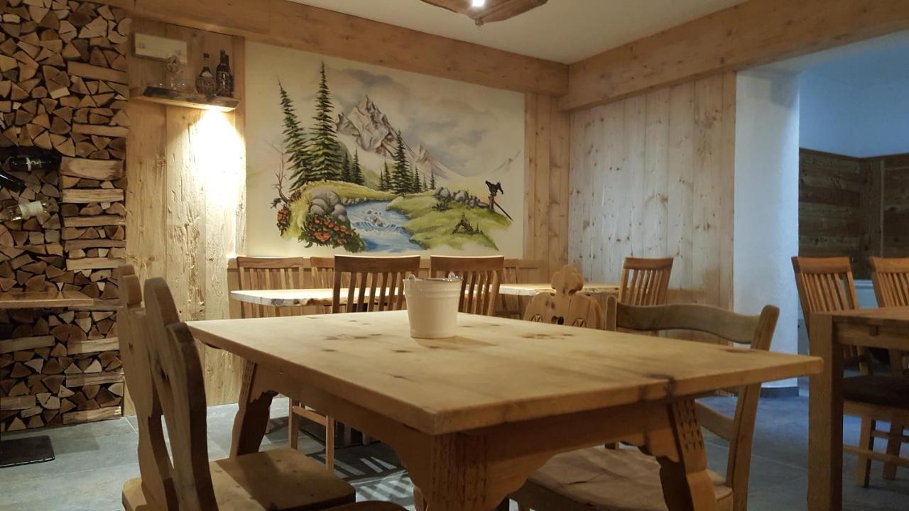 Hotel Del Bosco 리비뇨 외부 사진